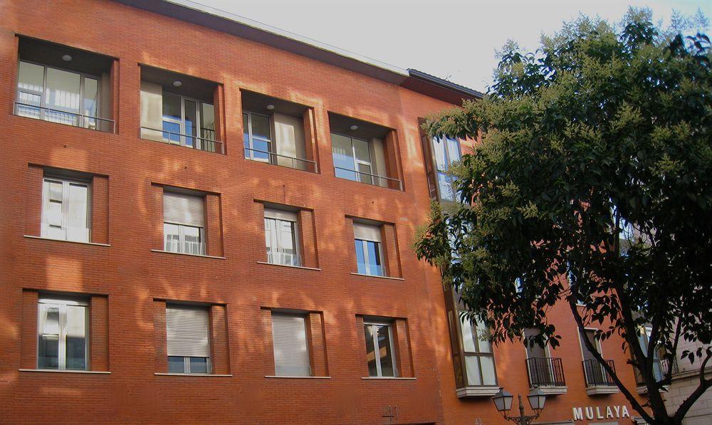 Arizonica Suites Madrid Exterior photo