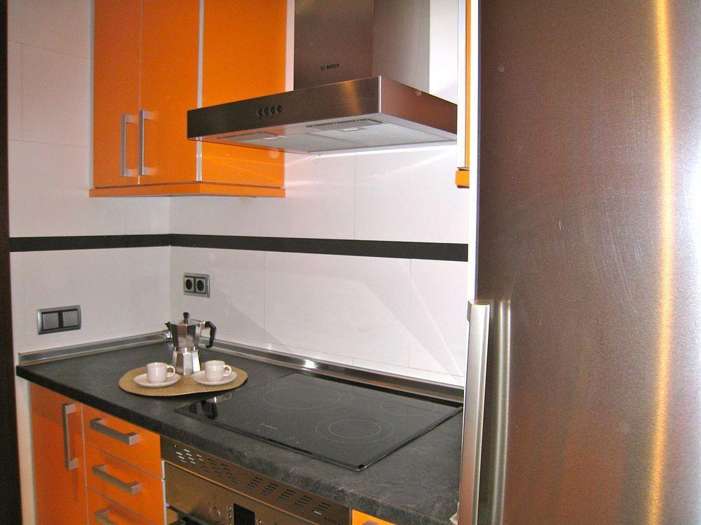 Arizonica Suites Madrid Exterior photo